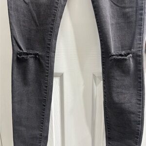 Black Distressed Skinny Jeans